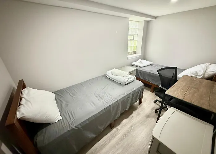 Super Amazing Place To Near Downtown! Free Parking Chicago
