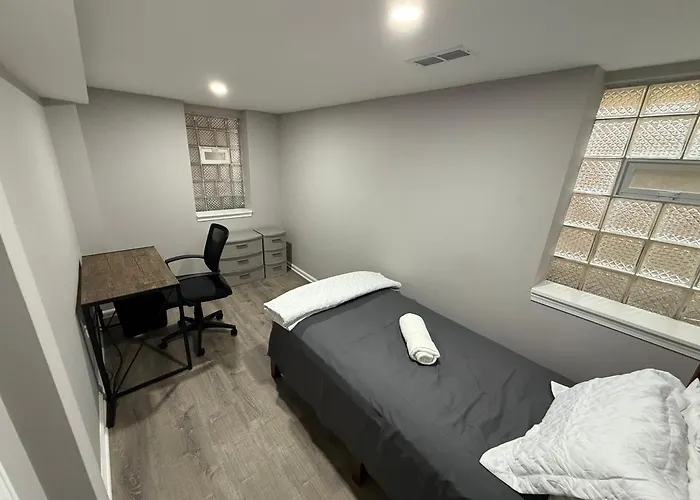 Privatunterkunft Super Amazing Place To Near Downtown! Free Parking *
